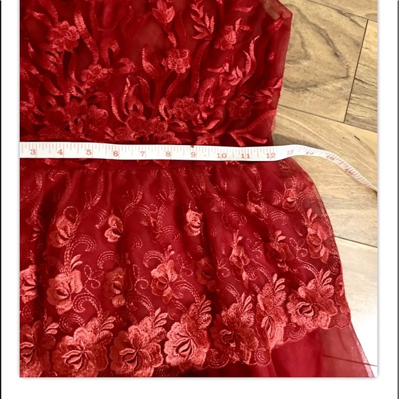 NWOT Red Lace Dress for Christmas,New Yr,Valentine - Picture 8 of 8